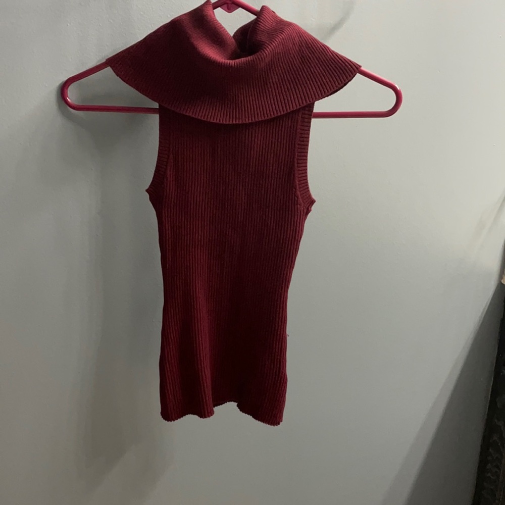 Turtle neck under sweater